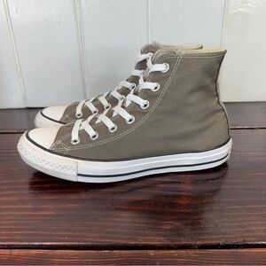 Converse Chuck Taylor All Star High Top Sneakers – Women’s 7.5 / Men’s 5